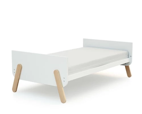 AT4 Lits Bébé Lit Bébé 70x140 évolutif Blanc Et Hêtre Verni 4 AT4 Lits Bébé Lit Bébé 70x140 évolutif Blanc Et Hêtre Verni – Image 2