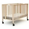 AT4 Lits Bébé Lit Bébé Pliant 60x120 Hêtre Verni 2 AT4 Lits Bébé Lit Bébé Pliant 60x120 Hêtre Verni -Lits bébé Soldes lit bebe pliant 60x120 hetre verni 6