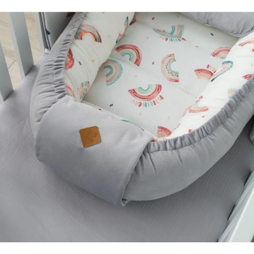 Sevira Kids Lits Bébé Nid Bébé Co-dodo Réducteur De Lit - RAINBOW 8 Sevira Kids Lits Bébé Nid Bébé Co-dodo Réducteur De Lit - RAINBOW – Image 6