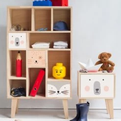 RNT By Really Nice Things Tables De Chevet Enfant Table De Chevet En Pin Pour Enfants Dessin D'ours. -Lits bébé Soldes table de chevet en pin pour enfants dessin d ours 2